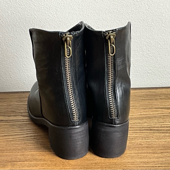 P. Monjo Habanero Black Leather Ankle Boots, New in Box, EU size 37 - Picture 4 of 8